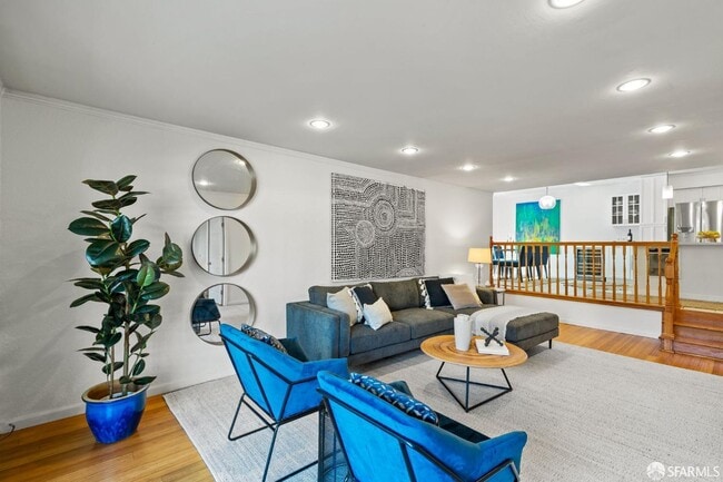 466 Crescent St in Oakland, CA - Foto de edificio - Building Photo