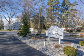 Stoney Creek Farms in Toledo, OH - Building Photo - Building Photo