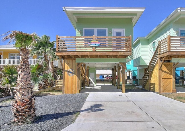 1924 Eleventh Street-SI ID1023221P, Unit SI ID1023221P in Port Aransas, TX - Building Photo - Building Photo