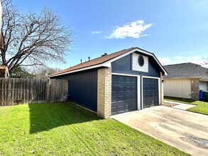 14411 Tiffer Ln in Austin, TX - Building Photo - Building Photo