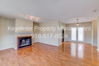 1303 S Lawton Ave in Tulsa, OK - Building Photo - Building Photo
