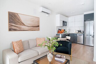 347 E 78th St, Unit ID1460467P in New York, NY - Foto de edificio - Building Photo