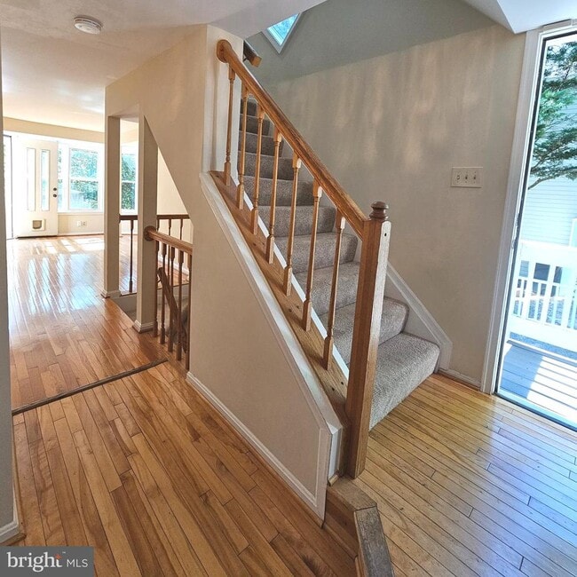 5911 Sir Cambridge Way in Alexandria, VA - Building Photo - Building Photo