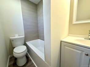 176 Myrtle Ave in Carmel, NY - Foto de edificio - Building Photo