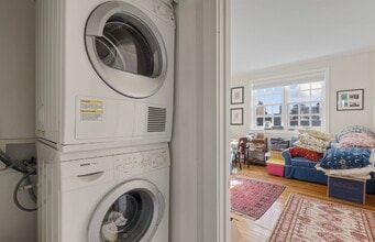 122 Beacon St in Boston, MA - Foto de edificio - Building Photo