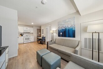 5423 N Loop 1604 W in San Antonio, TX - Building Photo - Building Photo