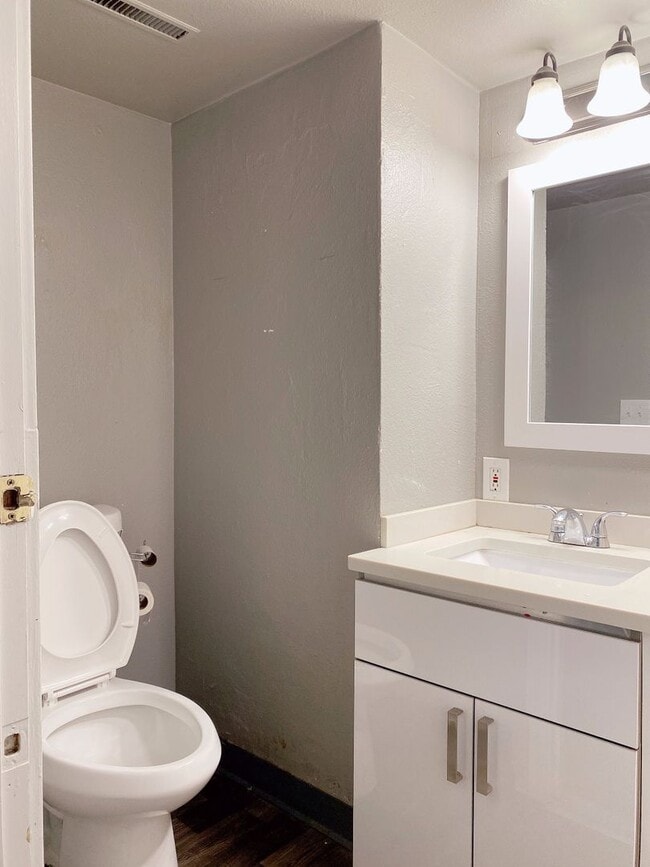 3226 15th Ave W in Seattle, WA - Building Photo - Building Photo