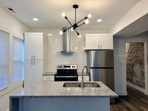 954 S Ohio Ave, Unit C in Columbus, OH - Foto de edificio - Building Photo