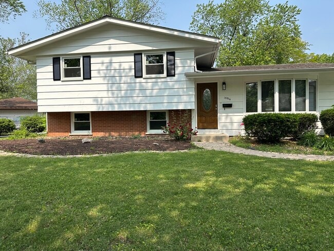 18816 Park Ave in Lansing, IL - Building Photo - Building Photo