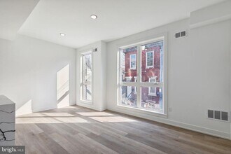 2550 Hope St in Philadelphia, PA - Building Photo - Building Photo