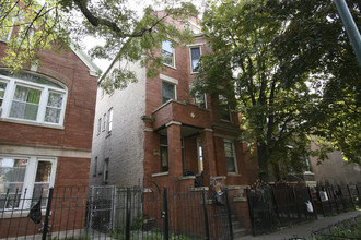 2451 S Saint Louis Ave in Chicago, IL - Building Photo - Building Photo