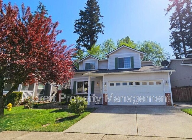 property at 5715 Gateway Ln NE
