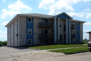 1114 SE Belmont Dr Apartments