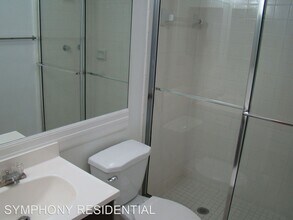 1225 Riverside Dr in Coral Springs, FL - Foto de edificio - Building Photo