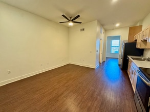 726 E Emma Ave in Springdale, AR - Building Photo - Building Photo