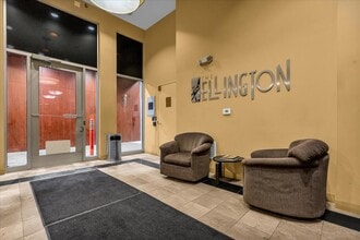 3670 Woodward Ave, Unit 511 in Detroit, MI - Foto de edificio - Building Photo