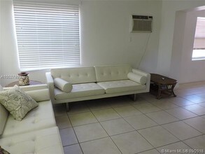 1004 N 16th Ave-Unit -1004 in Hollywood, FL - Foto de edificio - Building Photo
