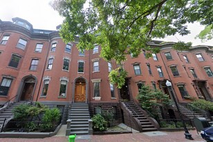 25 Worcester Sq in Boston, MA - Building Photo