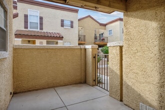 2801 N Rainbow Blvd in Las Vegas, NV - Building Photo - Building Photo