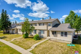 WINS Family Resource - Erin Woods in Calgary, AB - Building Photo