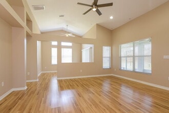 22852 Hawk Hill Loop in Land O Lakes, FL - Building Photo - Building Photo