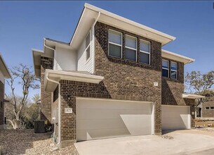 605 W South St in Leander, TX - Building Photo - Building Photo
