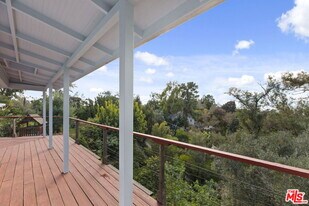 1409 Avon Park Terrace in Los Angeles, CA - Building Photo