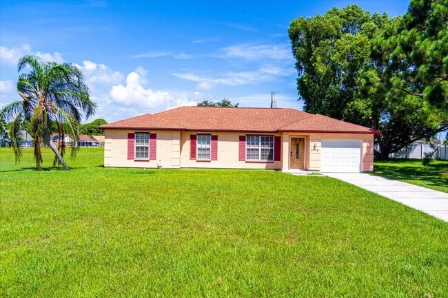 2175 SE Heathwood Cir