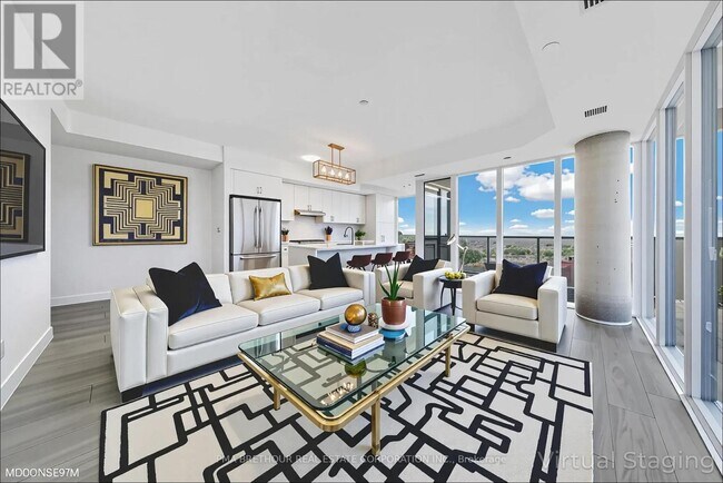 1035 Southdown Rd in Mississauga, ON - Building Photo - Building Photo