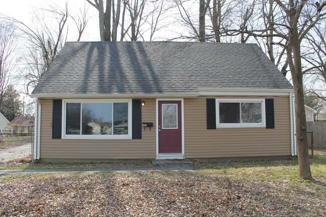 5516 Brokers Tip Ln in Louisville, KY - Building Photo - Building Photo