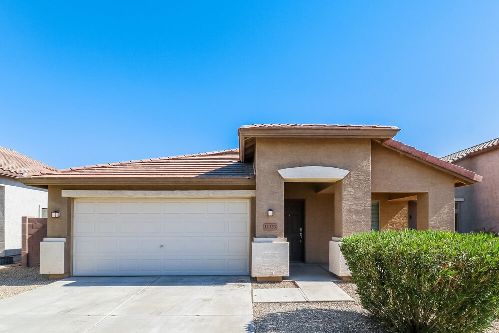 11333 W Buchanan St in Avondale, AZ - Building Photo