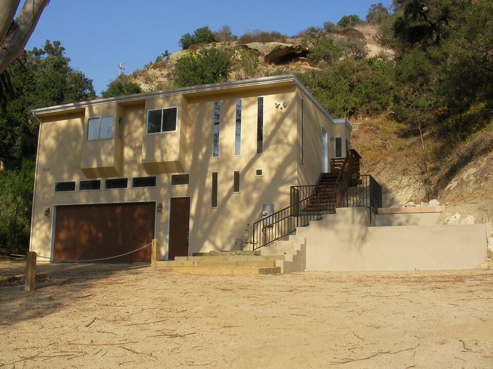 20980 Laguna Canyon Rd in Laguna Beach, CA - Building Photo