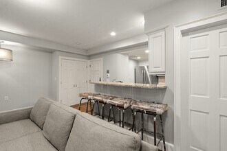 127 Beacon St in Boston, MA - Building Photo - Building Photo