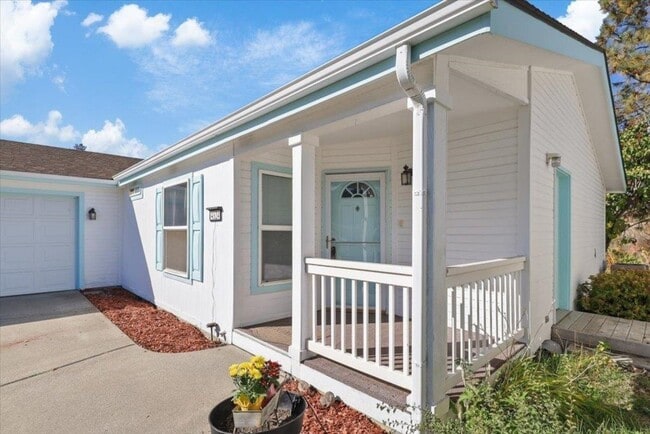 4324 S Sunny Creek Cir in Spokane, WA - Building Photo - Building Photo