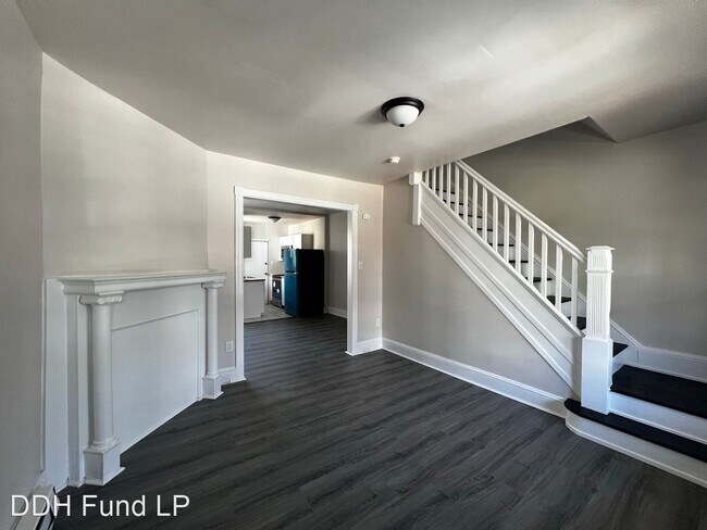 335 N Redfield St photo'