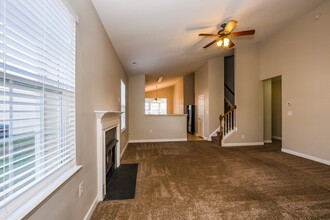 6653 Thistle Down Dr in Harrisburg, NC - Building Photo - Building Photo