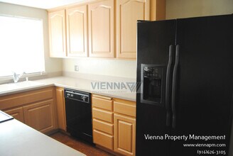 5333 Primrose Dr in Fair Oaks, CA - Building Photo - Building Photo