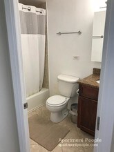 4180 N Marine Dr-Unit -1102 in Chicago, IL - Building Photo - Building Photo