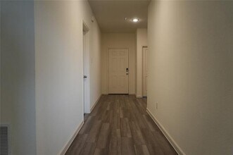 13420 Hiskey Dr in Haslet, TX - Foto de edificio - Building Photo