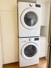 533 E 52nd St in Savannah, GA - Building Photo - Building Photo