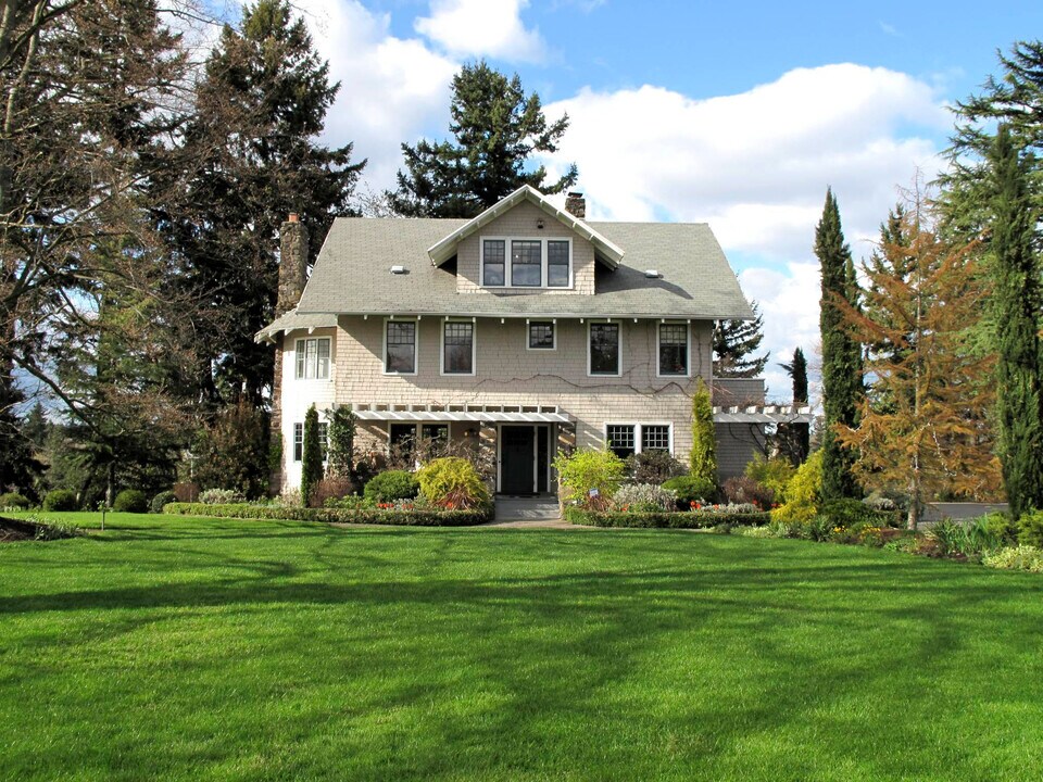 400 NE 62nd Ave in Portland, OR - Building Photo