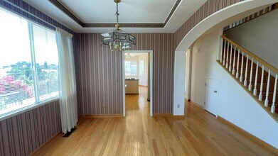 2010 Fries Ct in Martinez, CA - Building Photo - Building Photo