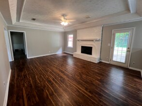 107 Ledyard Dr in Montgomery, AL - Foto de edificio - Building Photo