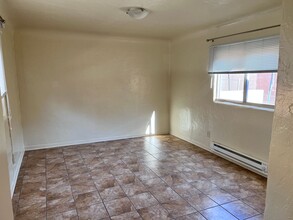 5315 10th Ct NW in Albuquerque, NM - Building Photo - Building Photo