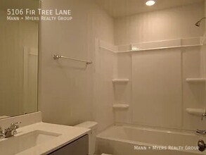 5106 Fir Tree Ln in Morrisville, NC - Building Photo - Building Photo