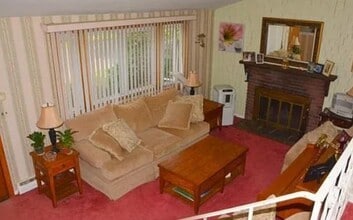 60 Dartmouth Terrace in Brockton, MA - Building Photo - Building Photo