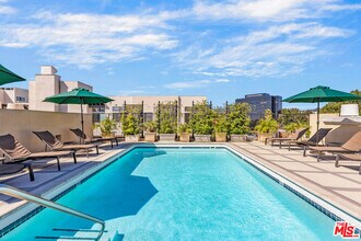 11500 San Vicente Blvd in Los Angeles, CA - Building Photo - Building Photo