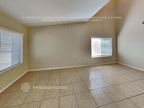 7208 S 56th Ave in Phoenix, AZ - Building Photo - Building Photo