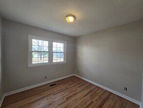 5426 Silver Pine Ct in Fayetteville, NC - Building Photo - Building Photo