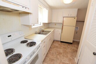 195 Overland Rd in Montevallo, AL - Building Photo - Building Photo